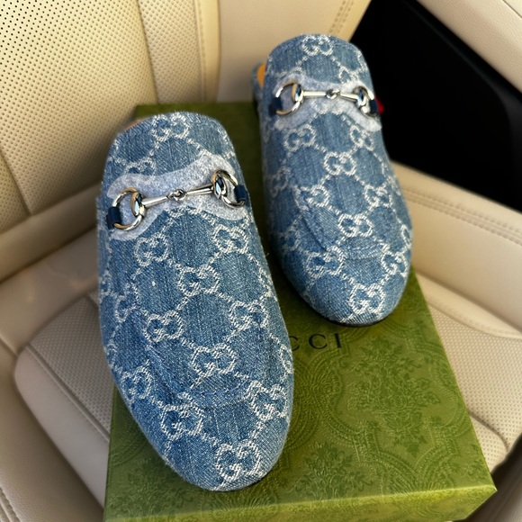 Gucci
Princetown GG Denim Loafer Mules sz 38 - Picture 4 of 10